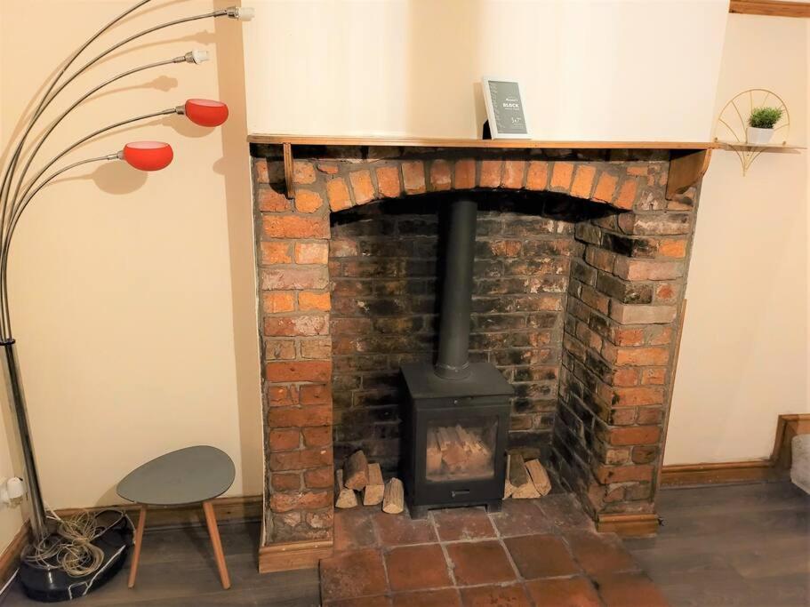 Nice 4-Bedroom Vacation Home With Indoor Fireplace Wellington  Exteriér fotografie