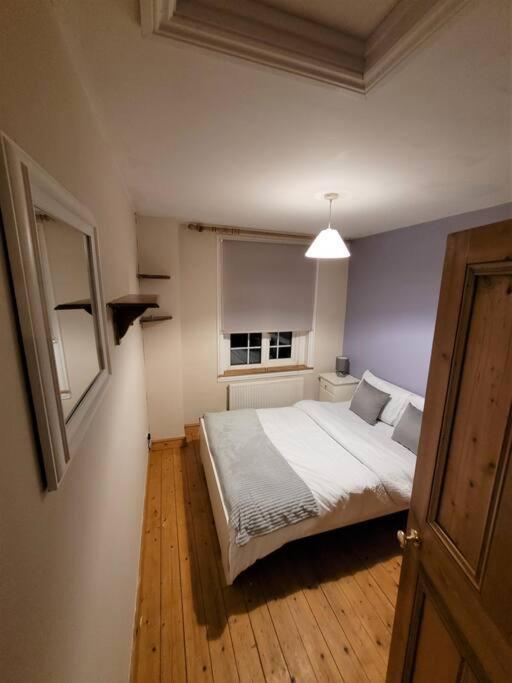 Nice 4-Bedroom Vacation Home With Indoor Fireplace Wellington  Exteriér fotografie
