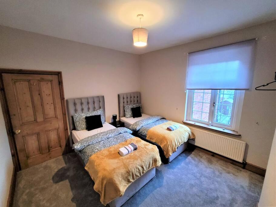 Nice 4-Bedroom Vacation Home With Indoor Fireplace Wellington  Exteriér fotografie